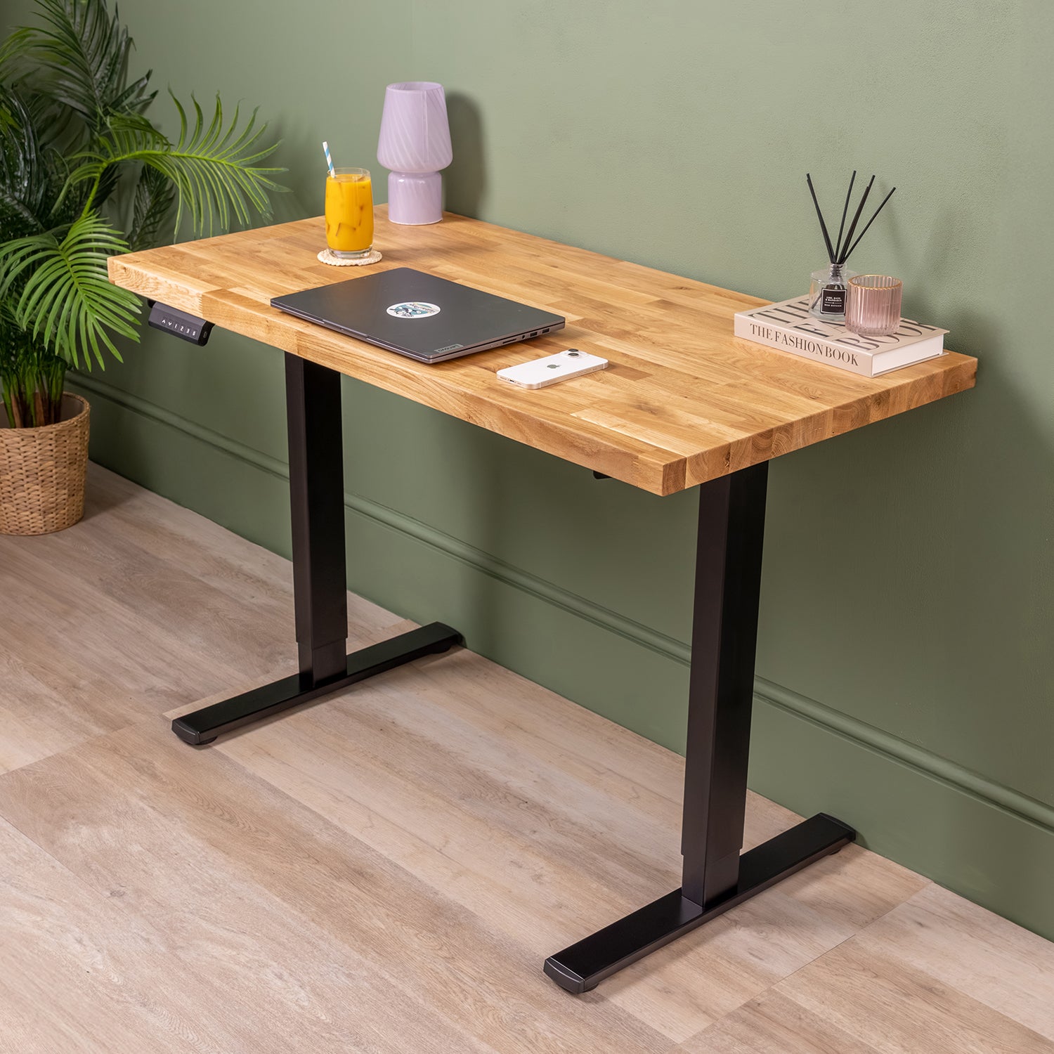 Dual Motor d2 Black Standing Desk with Oak Solid Wood Desktop | 1200mm x 600mm