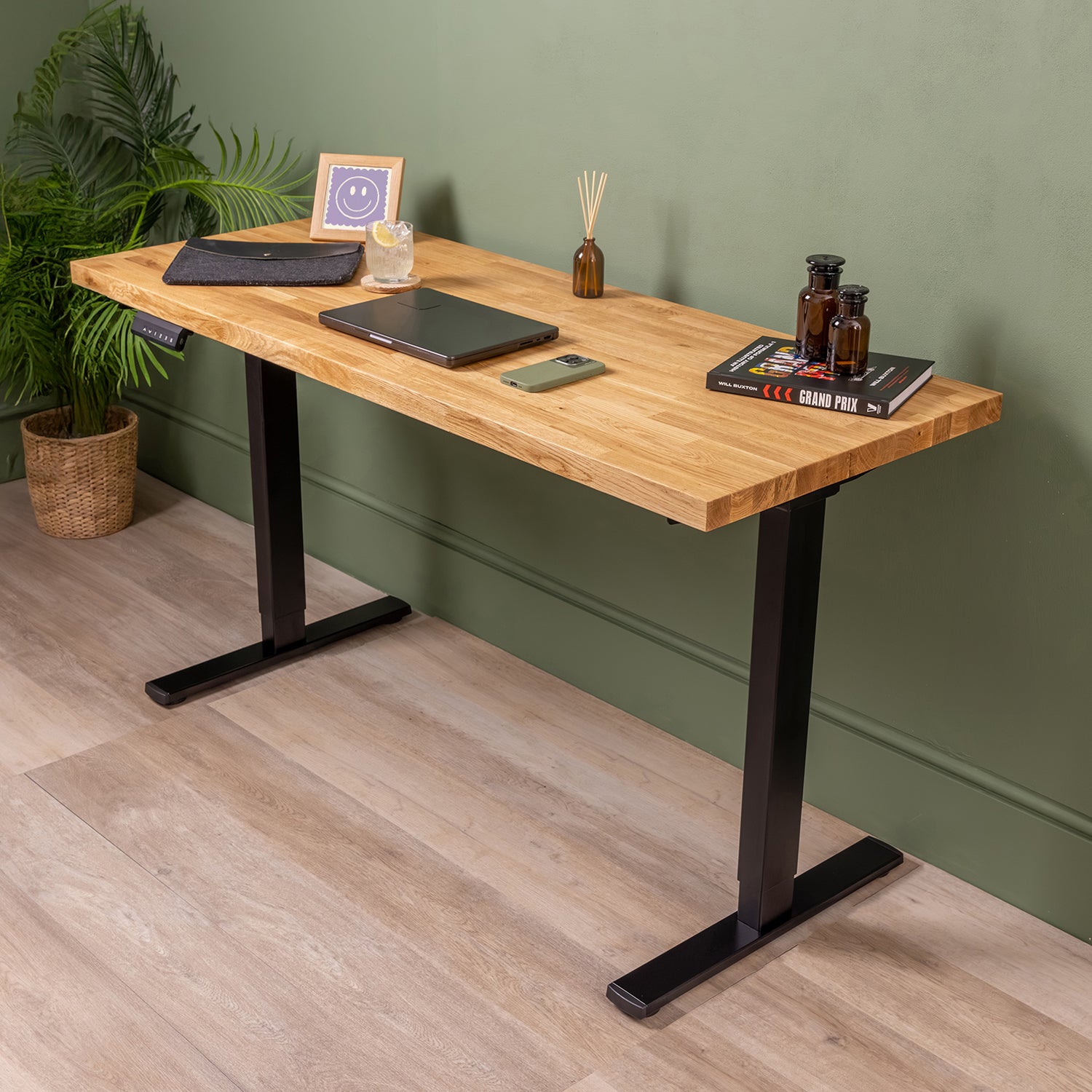 Dual Motor d2 Black Standing Desk with Oak Solid Wood Desktop | 1500mm x 600mm