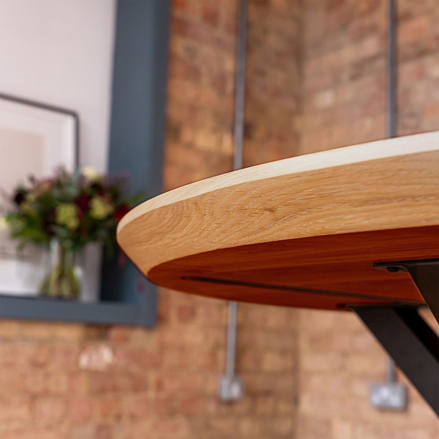 Oak Wood Round Dining Table