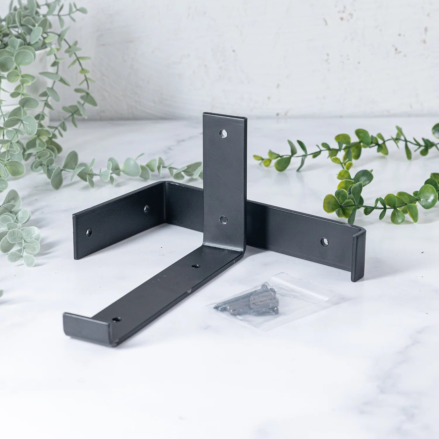 Pine Rustic Shelf - Tudor Oak with Black Up-Style Scaffolding Brackets