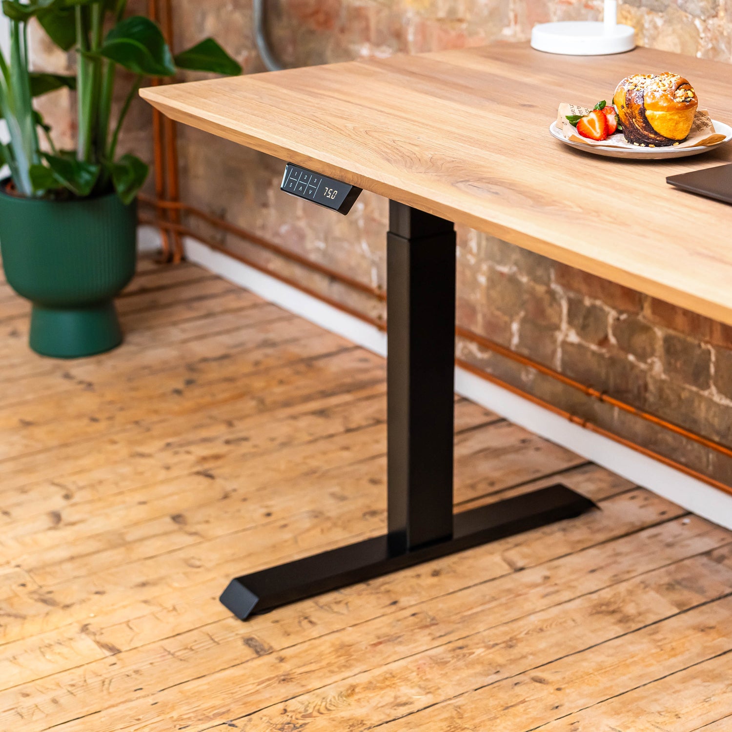Premium d3 Dual Motor Black Standing Desk with Premium Oak Solid Wood Desktop - Natural Oak