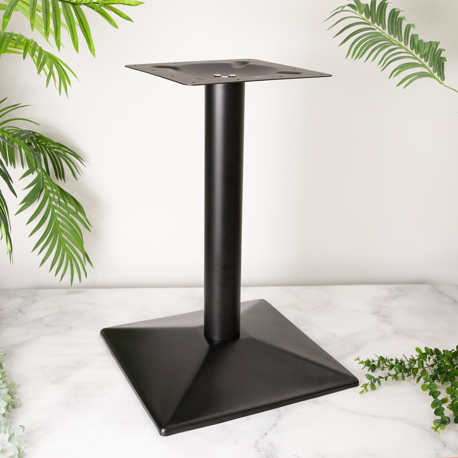 Premium Solid Oak Small Dining Table - Natural Oak