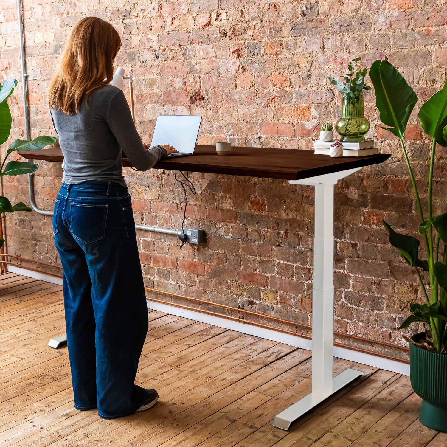Premium d3 Dual Motor White Standing Desk with Premium Oak Solid Wood Desktop - Charcoal