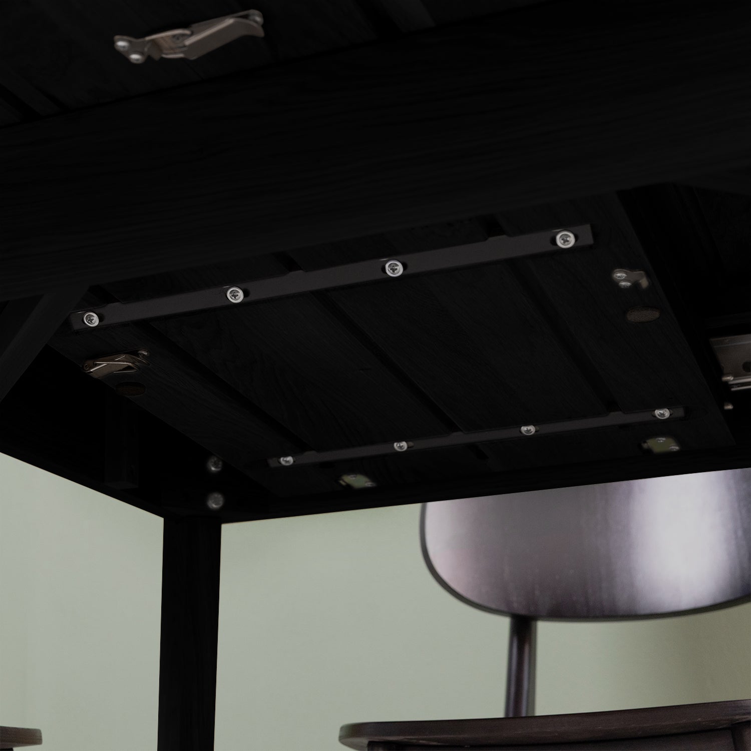 Solid Oak Round Extendable Dining Table - Black Oak