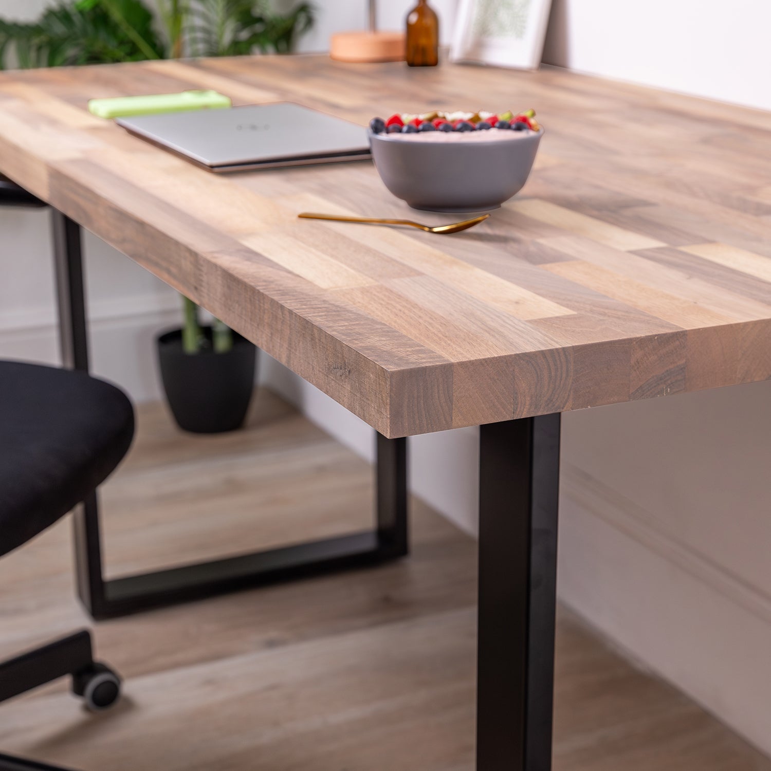 Walnut Solid Wood Desktop (Sanded)