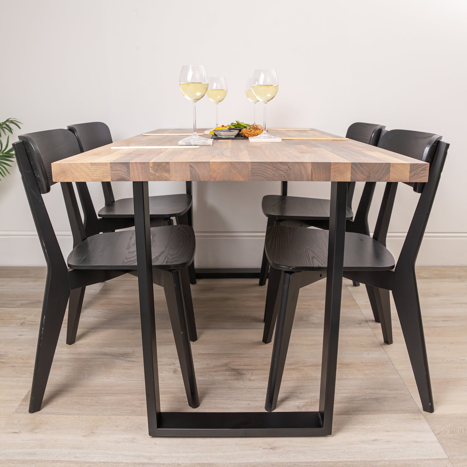 Walnut Solid Wood Tabletop (Sanded)