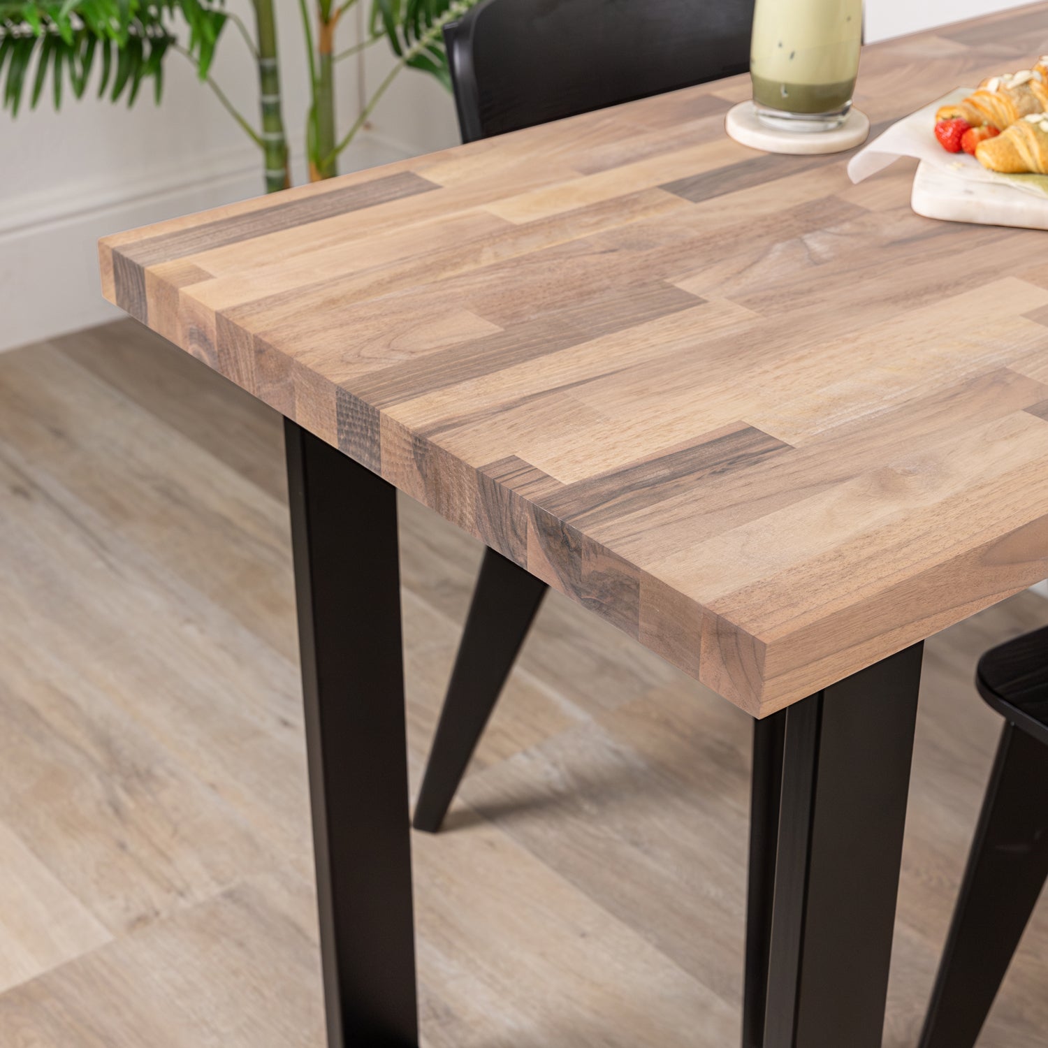 Walnut Solid Wood Tabletop (Sanded)