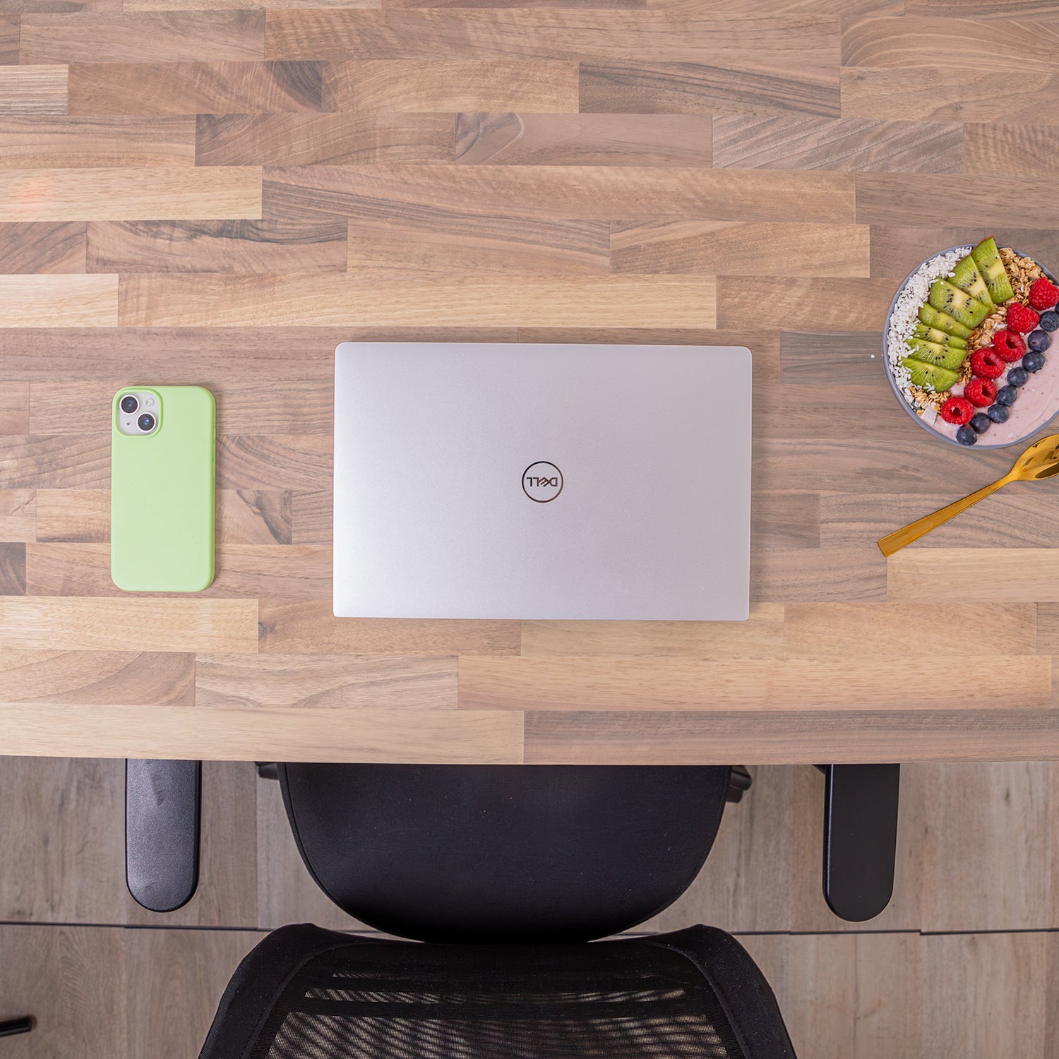 Walnut Wooden Desktop Sanded