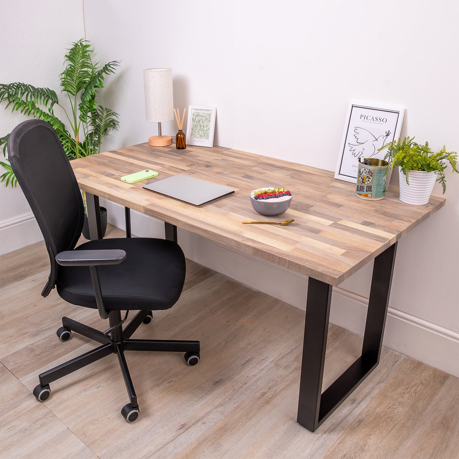 Walnut Wooden Desktop Sanded