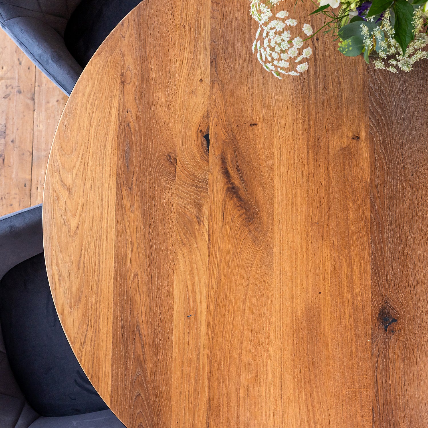 wood-round-dining-tabletop