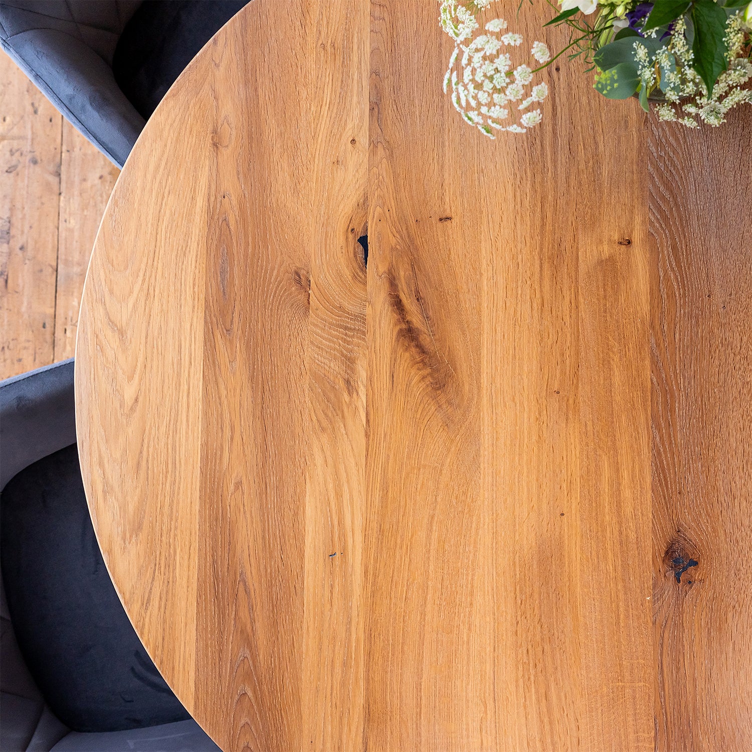 Oak Wood Round Dining Table