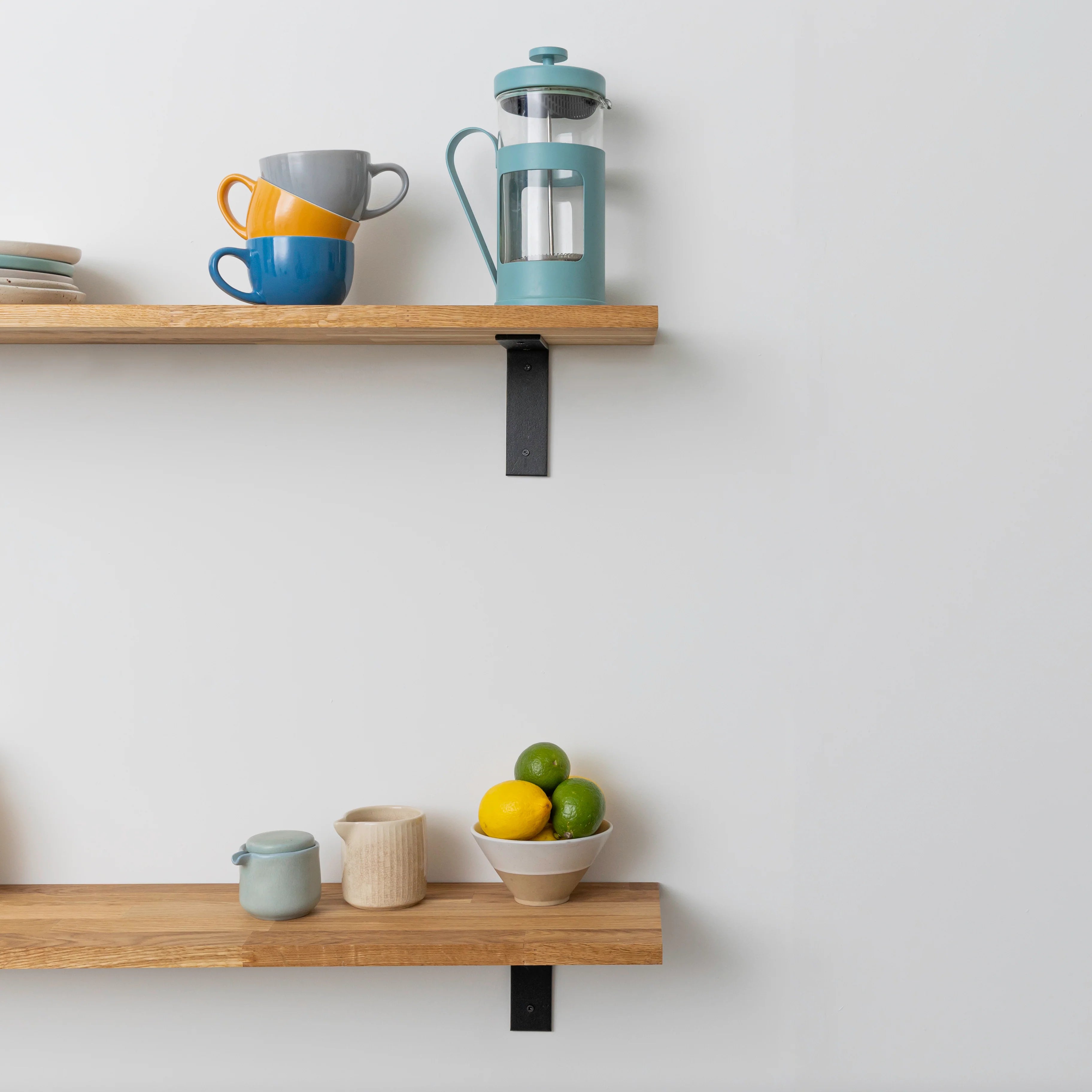 Solid Wood Oak Shelves 18mm with Powder Coated Cast Iron Brackets